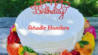 Write Name on white Birthday Cake Online 390x220 - Torta de cumpleaños de chocolate blanco cremoso con nombre