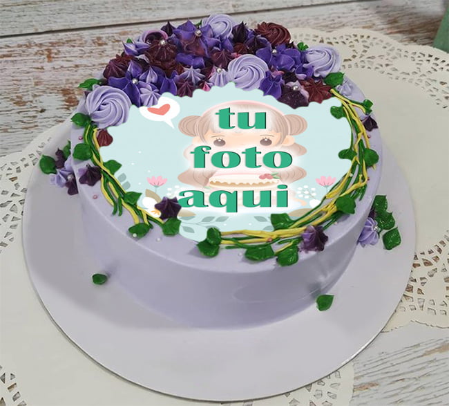 pastel de cumpleanos con texto 4 - Pastel De Cumpleaños Morado Dulce Con Borde Floral Con Nombre Y Foto